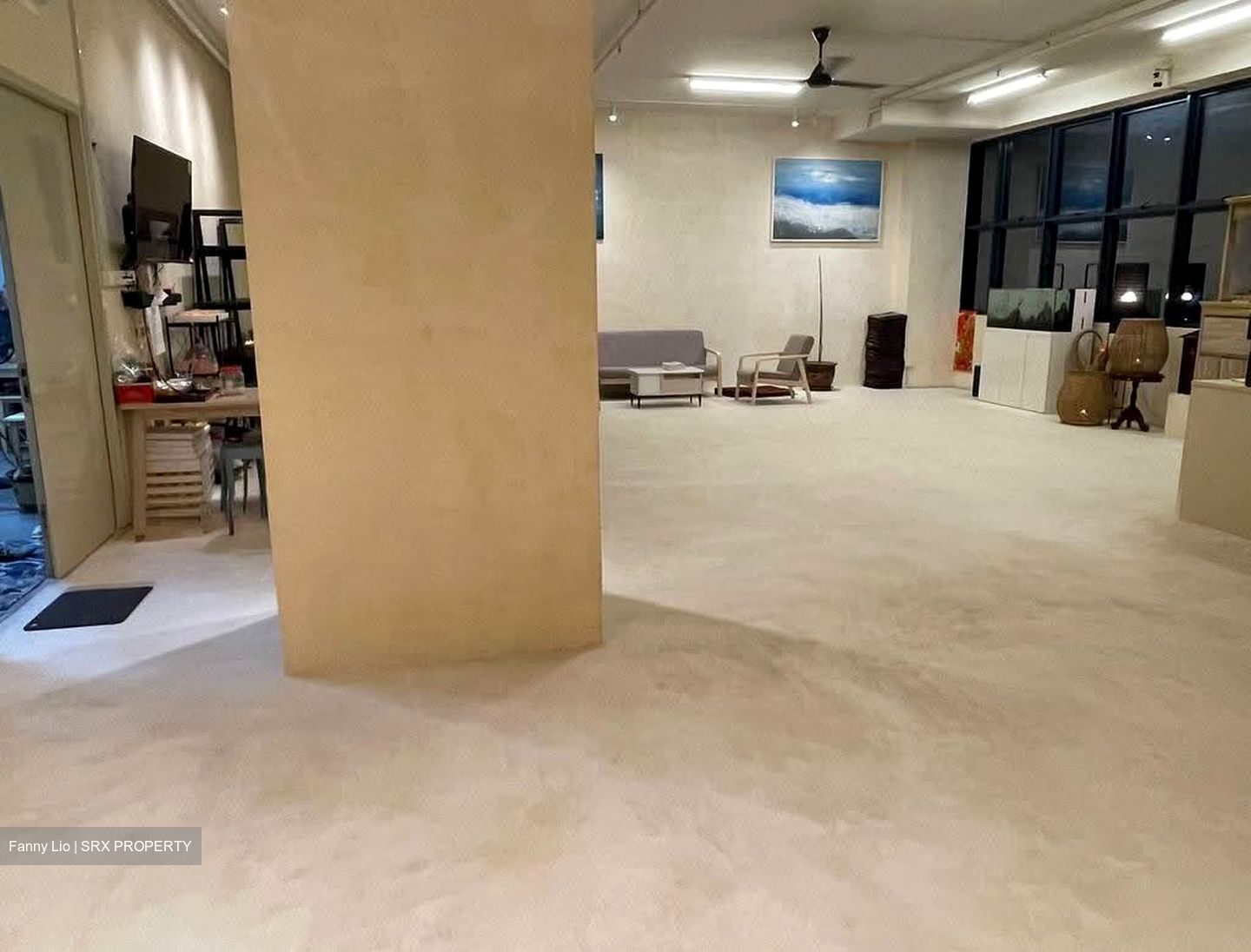 8 @ Tradehub 21 (D22), Factory #613745531